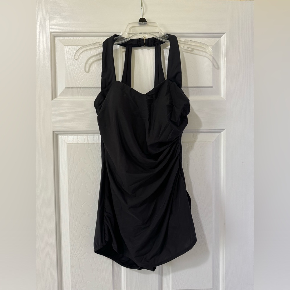 Lands’ End black one piece swimsuit size 10L